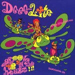 Deee-Lite - Groove Is In The Heart