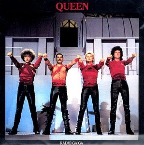 01 Queen - Radio Ga Ga (12 inch)