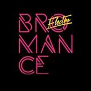 11-electro-bromance-walkers-synthetik-form-remix-lgbtiq