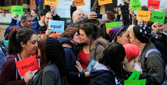 SOURCE: http://www.irishecho.com.au/2013/11/06/ireland-to-hold-referendum-on-gay-marriage/29702