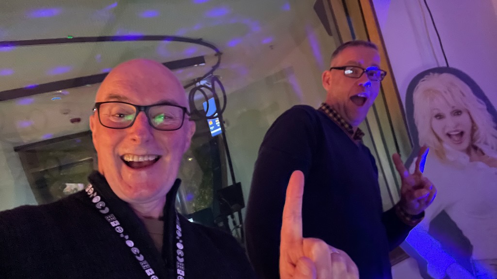 Disco Down with Wayne & Pete – Get Out Your Mirror Balls, Start Up Your Disco Lights… Part 2