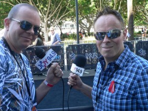 Johno and Leo, mikes at the ready, wait for the ARIA Awards' stars
